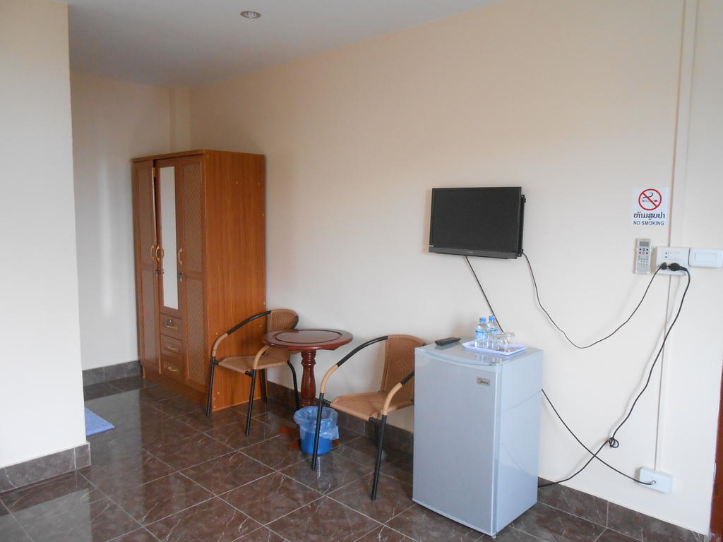 Bayern Guesthouse Ban Nongdouang Pokoj fotografie
